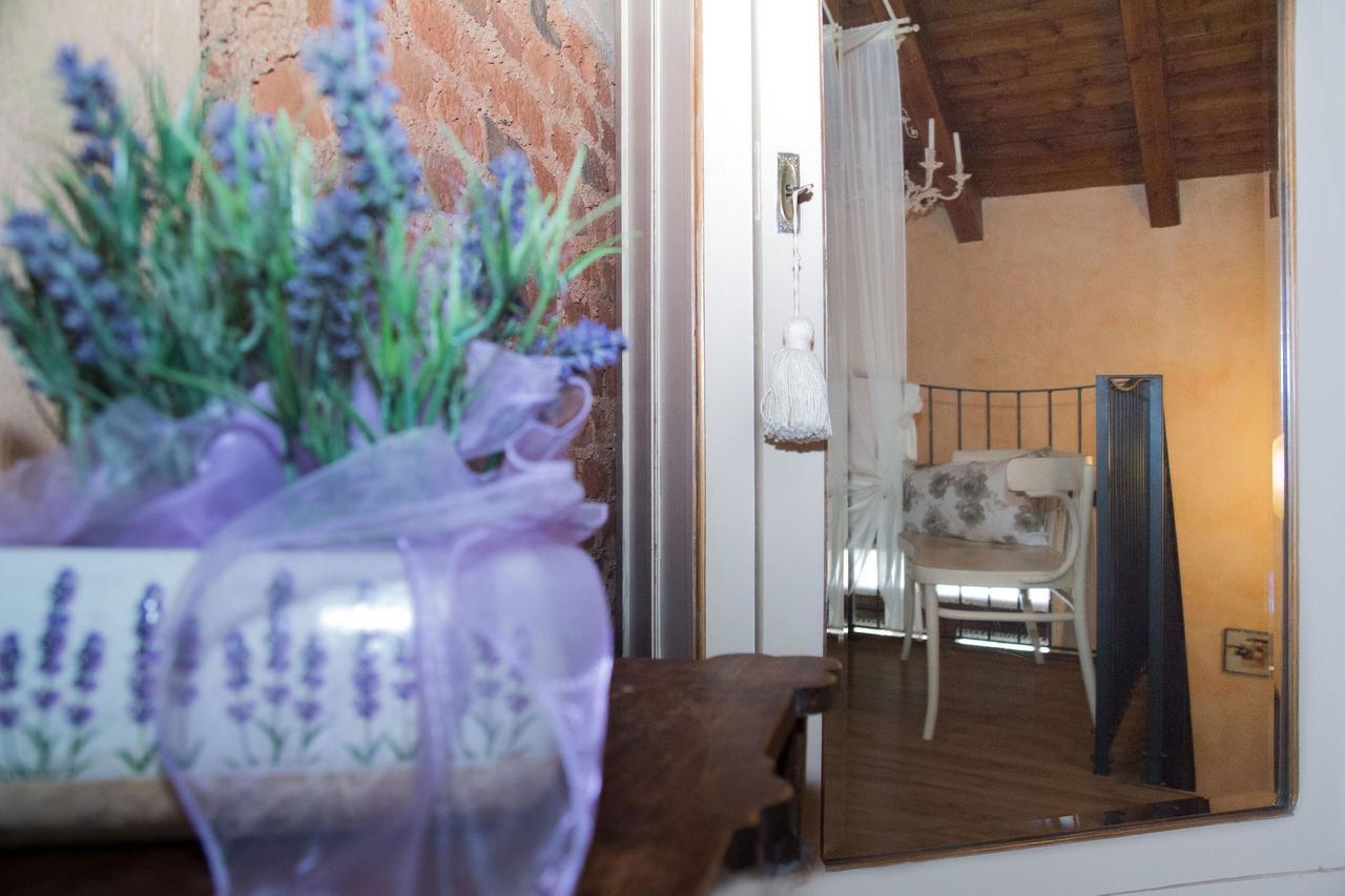 Casa Del Grande Vecchio Panzió Airasca Kültér fotó