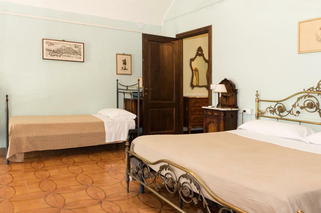Casa Del Grande Vecchio Panzió Airasca Kültér fotó
